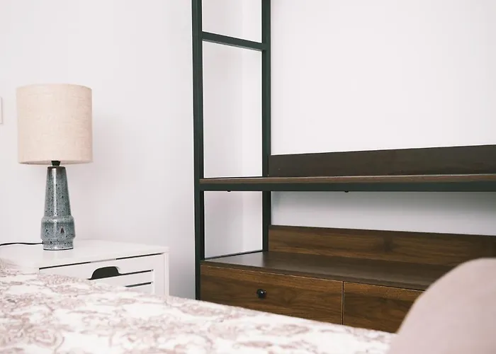 The - Vut6445as Gijón